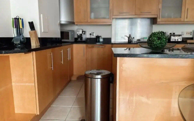 Canary Wharf Apartments