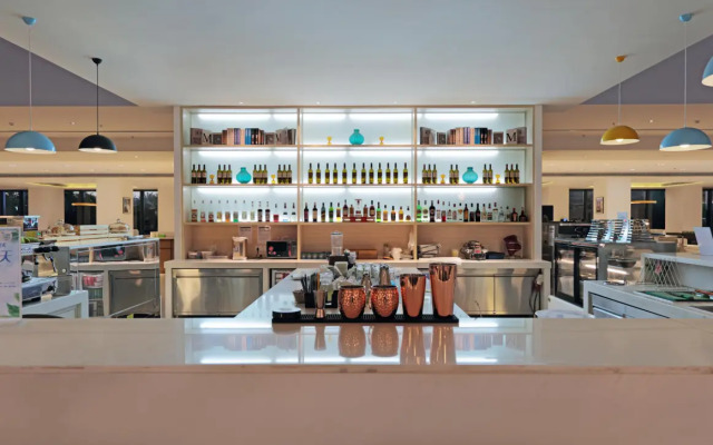 Garden Lane Meilan Airport