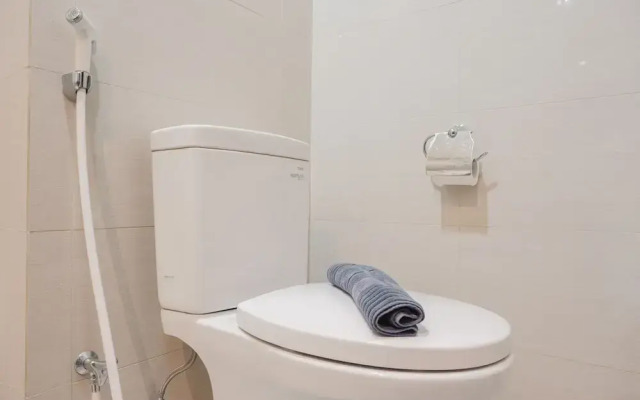 Comfort and Homey Studio at Green Sedayu Apartment