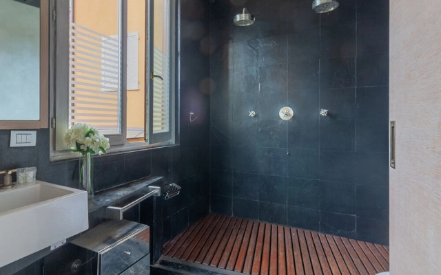 Fontana Penthouse in Fiumelatte