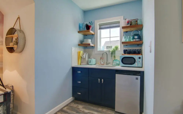 Coastal Millville Studio ~ 6 Mi to Bethany Beach