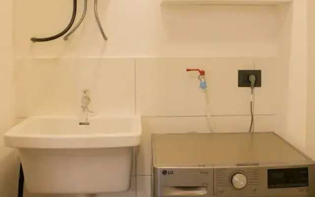 w Remarkable 1BR in San Isidro