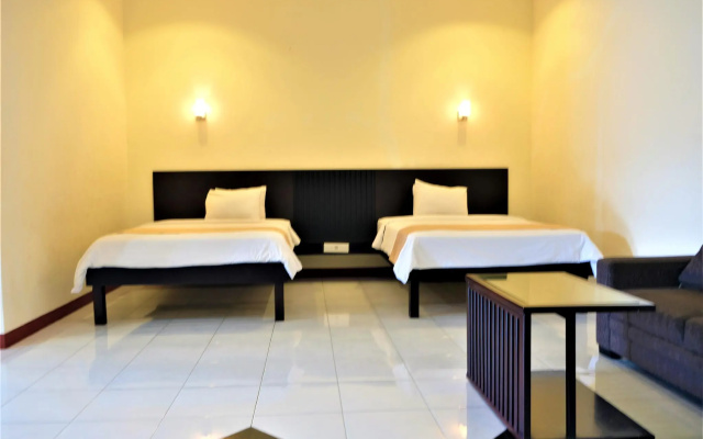 Uni Beach Hotel – Guest Rooms – Pangandaran