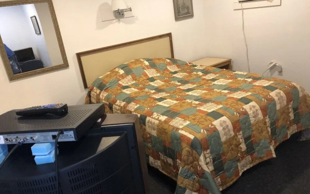 Spring Haven Motel
