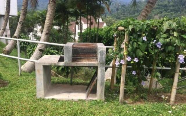 Selesa Hillhomes Cosy House