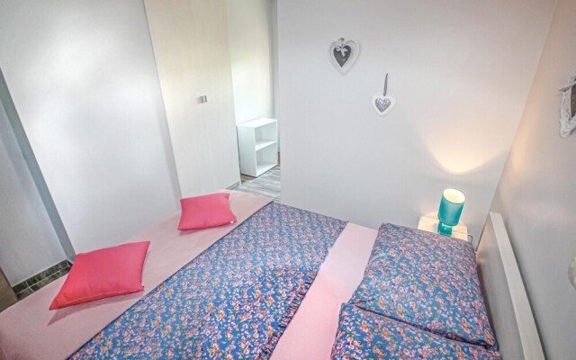 Nice Apartment in Ljubac With 2 Bedrooms and Wifi