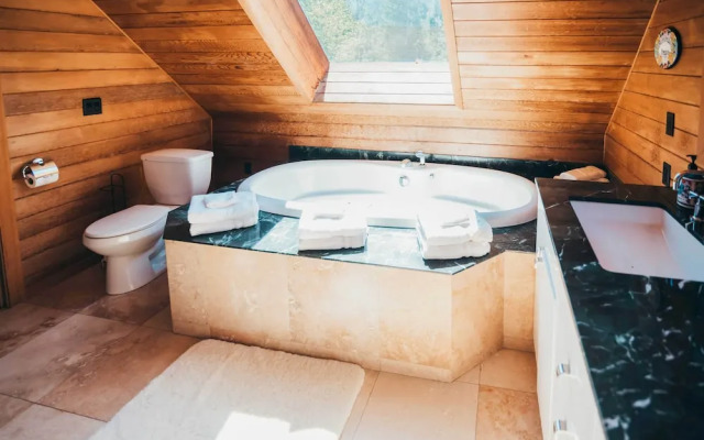'big House Lodge' - Cle Elum Retreat on 8 Acres!