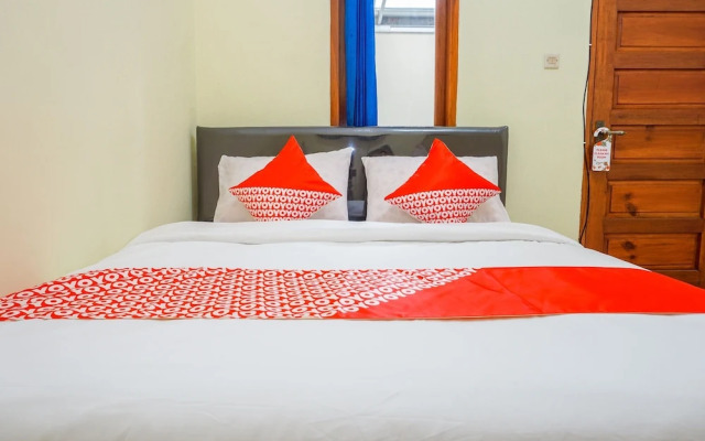Ardini Residence by OYO Rooms