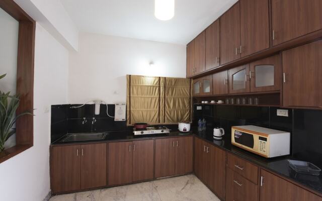 At Home Apartment Hotel