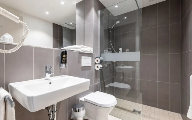 Serways Hotel Hösel