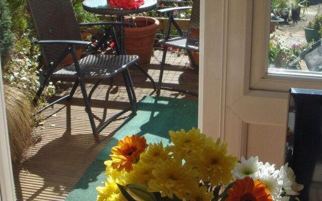 Harlequin Guest House
