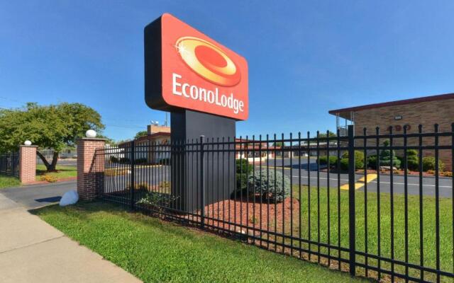 Econo Lodge East Hartford