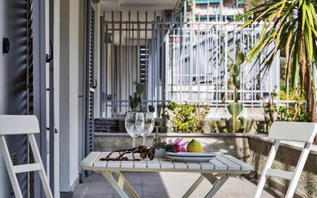 Viviboccadasse - Glicine by Wonderful Italy