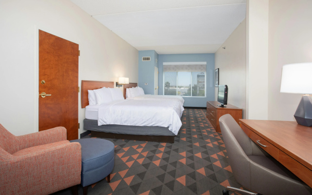 Holiday Inn & Suites Goodyear - West Phoenix Area by IHG