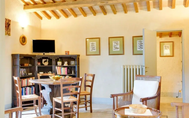 Spacious Villa in Sermugnano With Private Swimming Pool