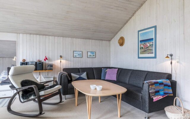4 Person Holiday Home in Oksbol