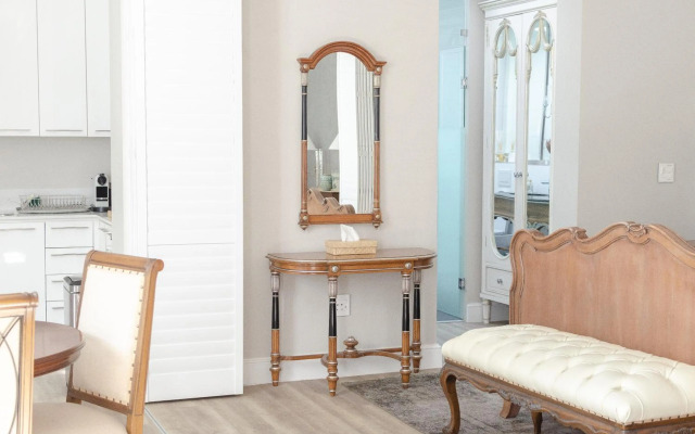 Private Penthouse Suite