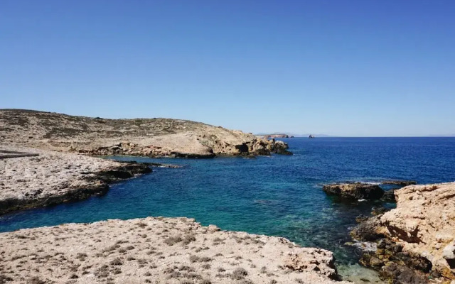 Seaside Villa Costal Vibes Walk to Beach