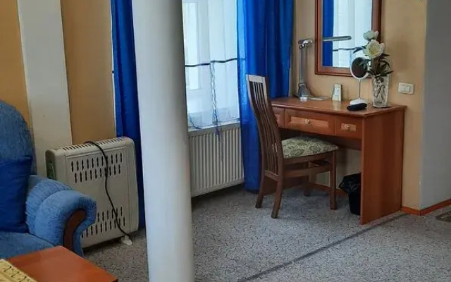 Отель Водолей