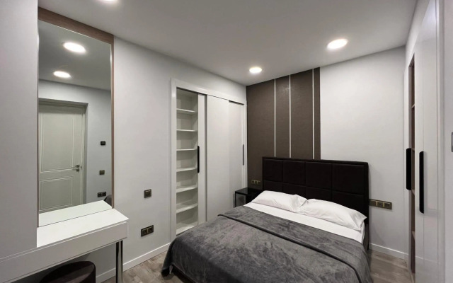 Derenik Demirchyan street, 2 bedrooms Modern, Beautiful apartment DE333