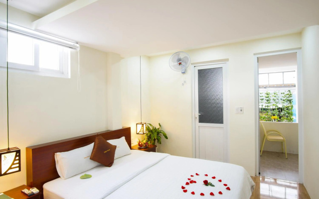 DMZ Hotel – Guest Rooms – Hue