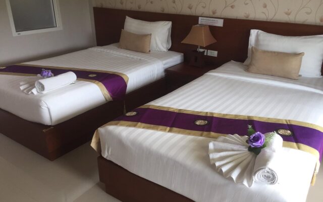 Tipparika Riverview Hotel