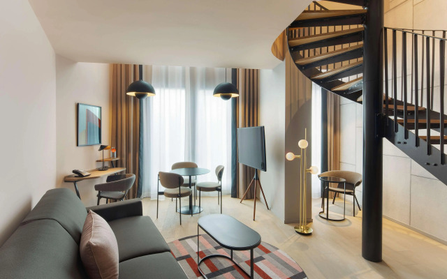 Canopy by Hilton Paris Eiffel Tower