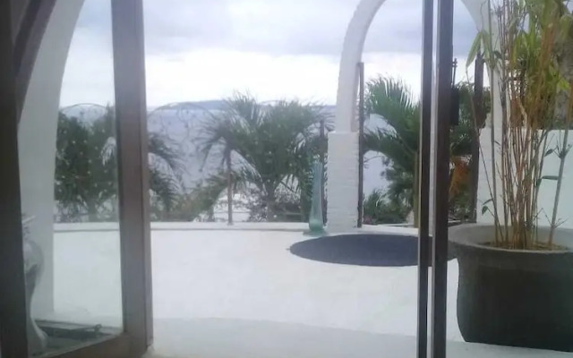 Monti Dome Villas