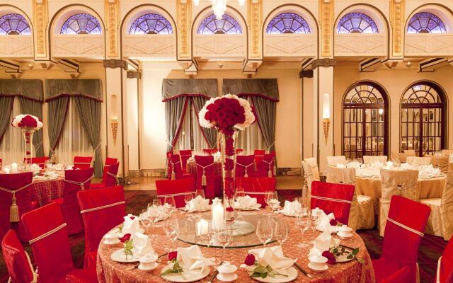 Fairmont Peace Hotel on the Bund