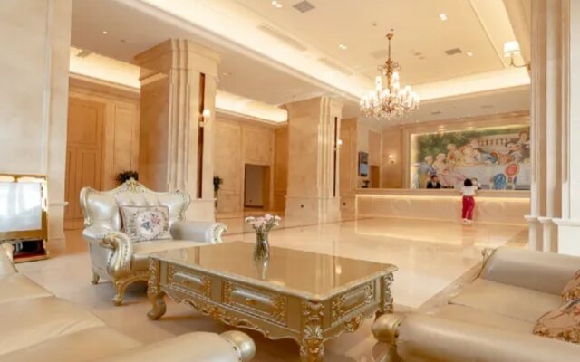 Vienna International Hotel (Wuhan Miaoshan Institute of Technology)