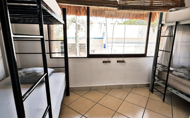 3B| Wellness Hotel & Hostel