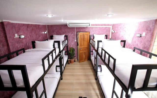 Thai Cat Hostel BB Bangkok