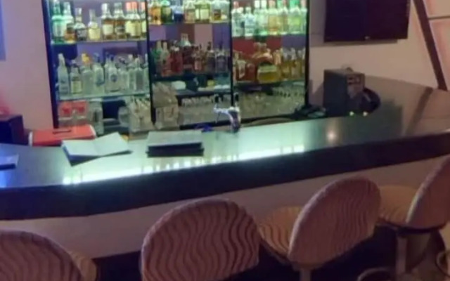 Hotel Dolphin