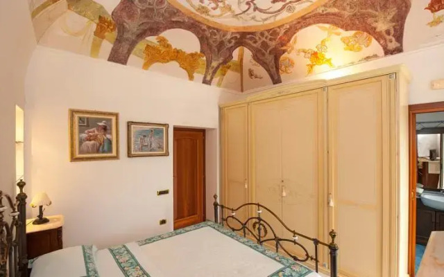Casa Degli Affreschi
