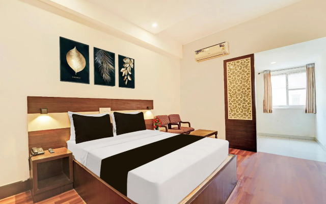OYO 14406 Hotel Subashree