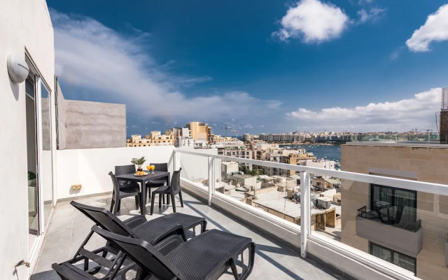 Saint Julian's Penthouse Apartment