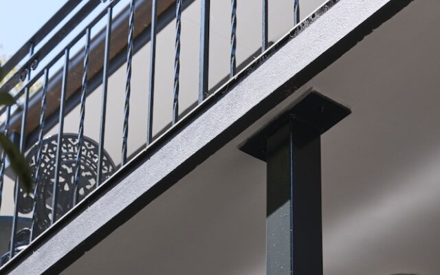 Ballantyne at Mosman Serviced Apartment