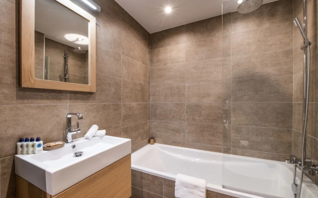 Yellowstone Lodge Chalet 3