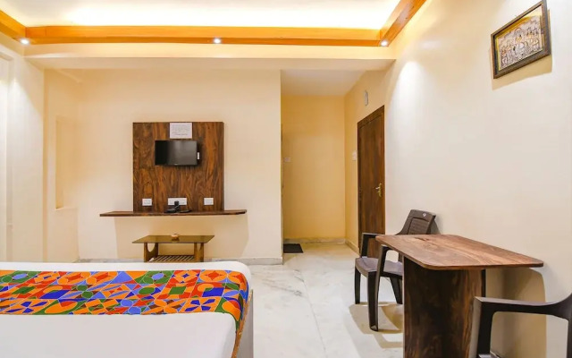 OYO 19552 Golden Deer Guest House