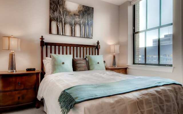 Global Luxury Suites at Studio City