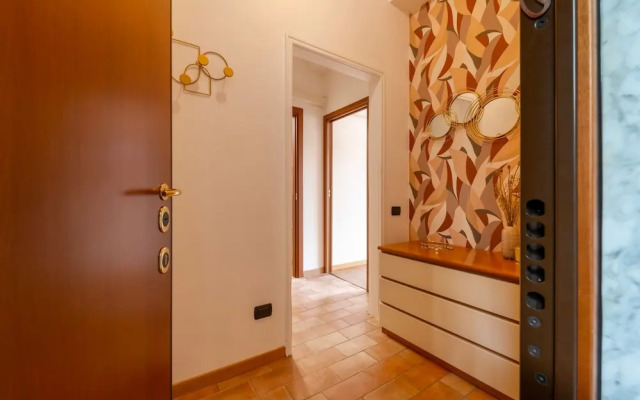 Autumn Apartment by Wonderful Italy