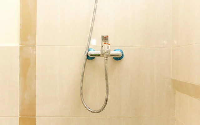 Well Appointed 2Br At Meikarta Apartment