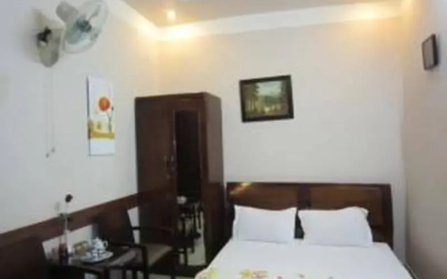 RedDoorz @ Hoang Minh Hotel