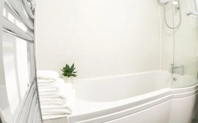 Luxury One Bedroom Apartment Aldershot
