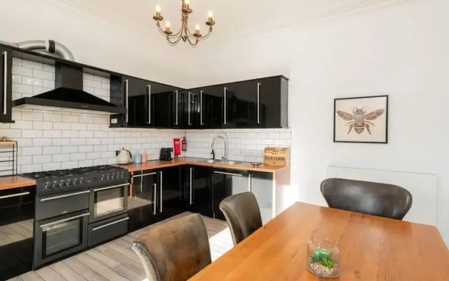 Desswood Aberdeen City Apartment