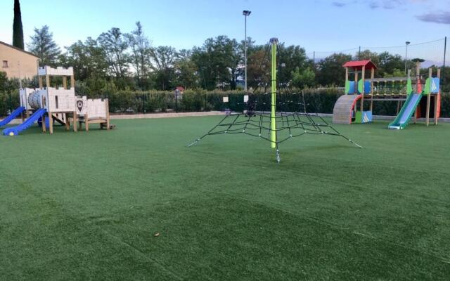 Ruoms Petite Maison 3* centre-village