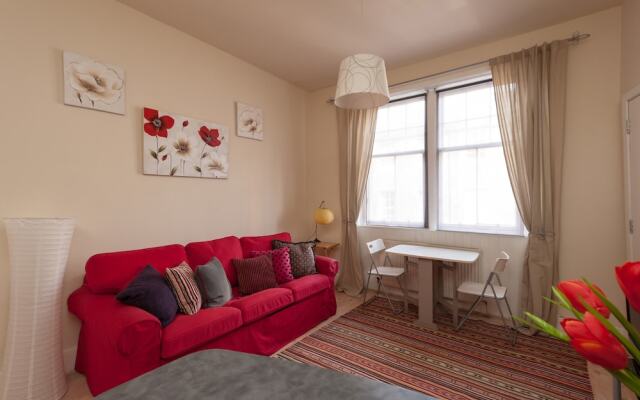 1 Bedroom Home in Old Town Centre