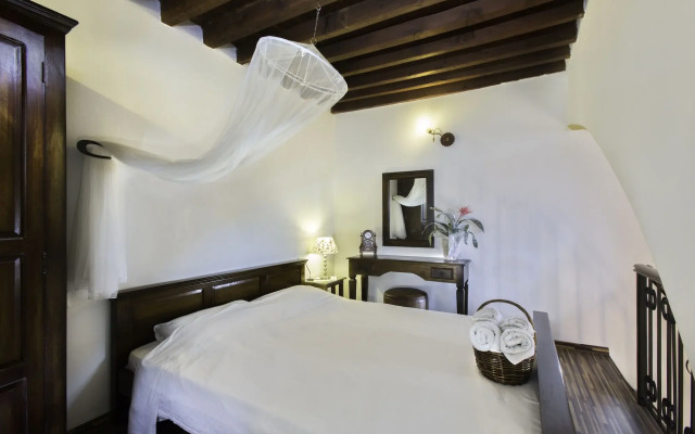 Lindos Boutique Rooms - Adults Only