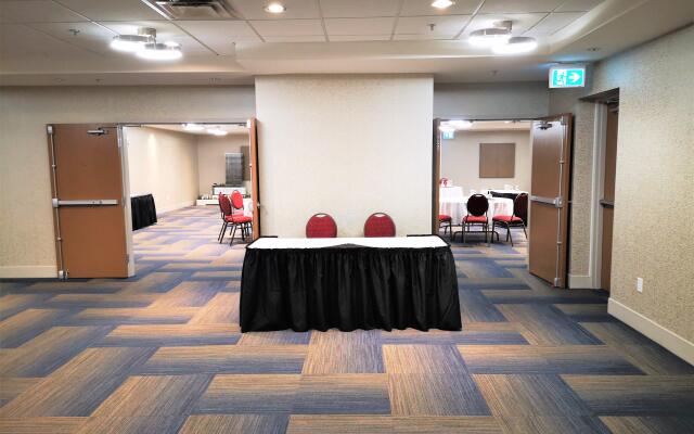 Holiday Inn Express & Suites Surrey by IHG