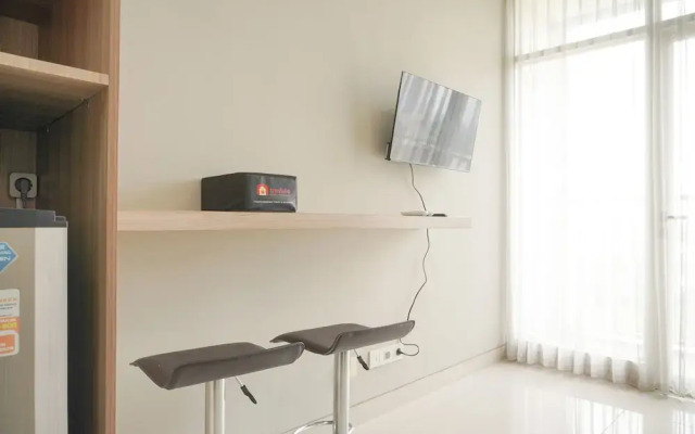 Homey And Warm 1Br At Ciputra International Apartment